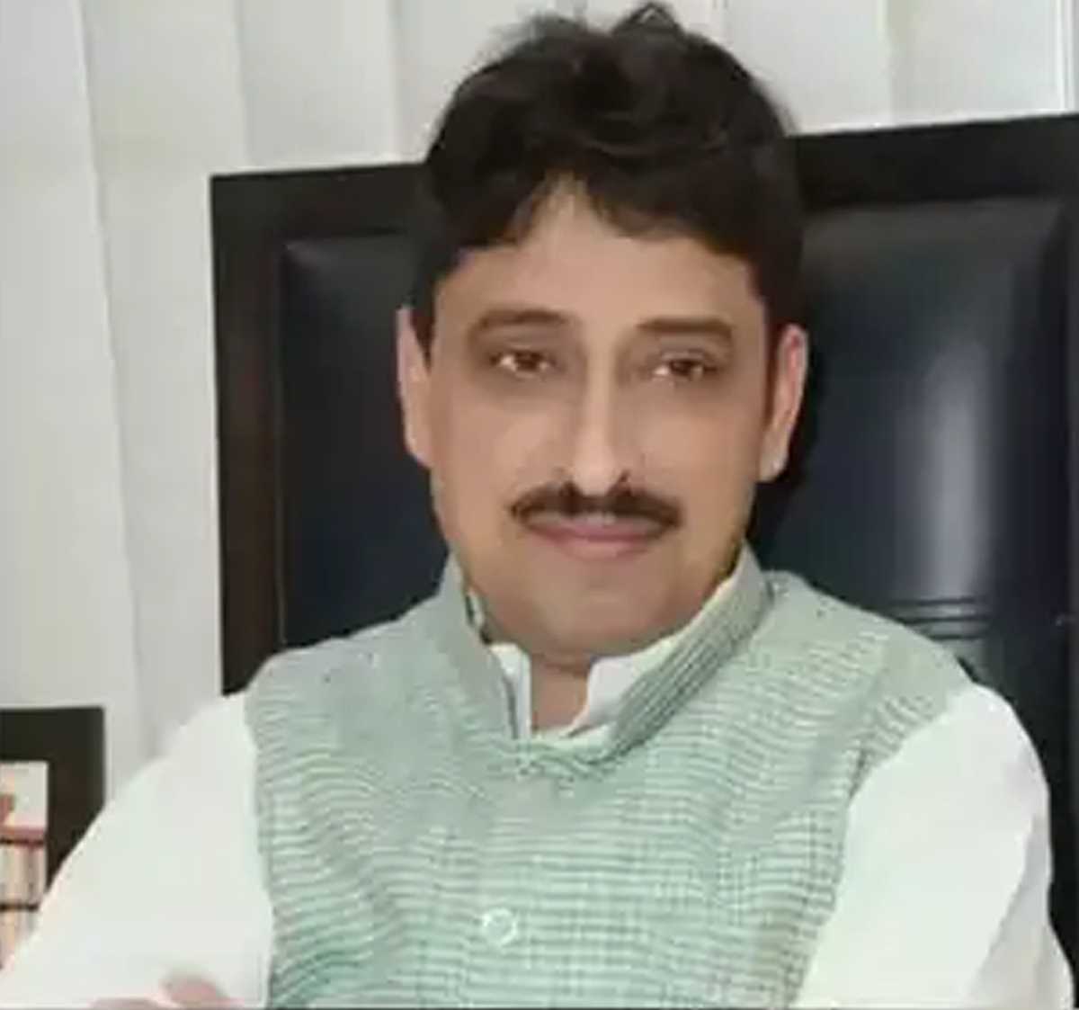 बसपा से निकाले जाने के कुछ महीने बाद इमरान मसूद की कांग्रेस में घर वापसी बसपा से निकाले जाने के कुछ महीने बाद इमरान मसूद की कांग्रेस में घर वापसी